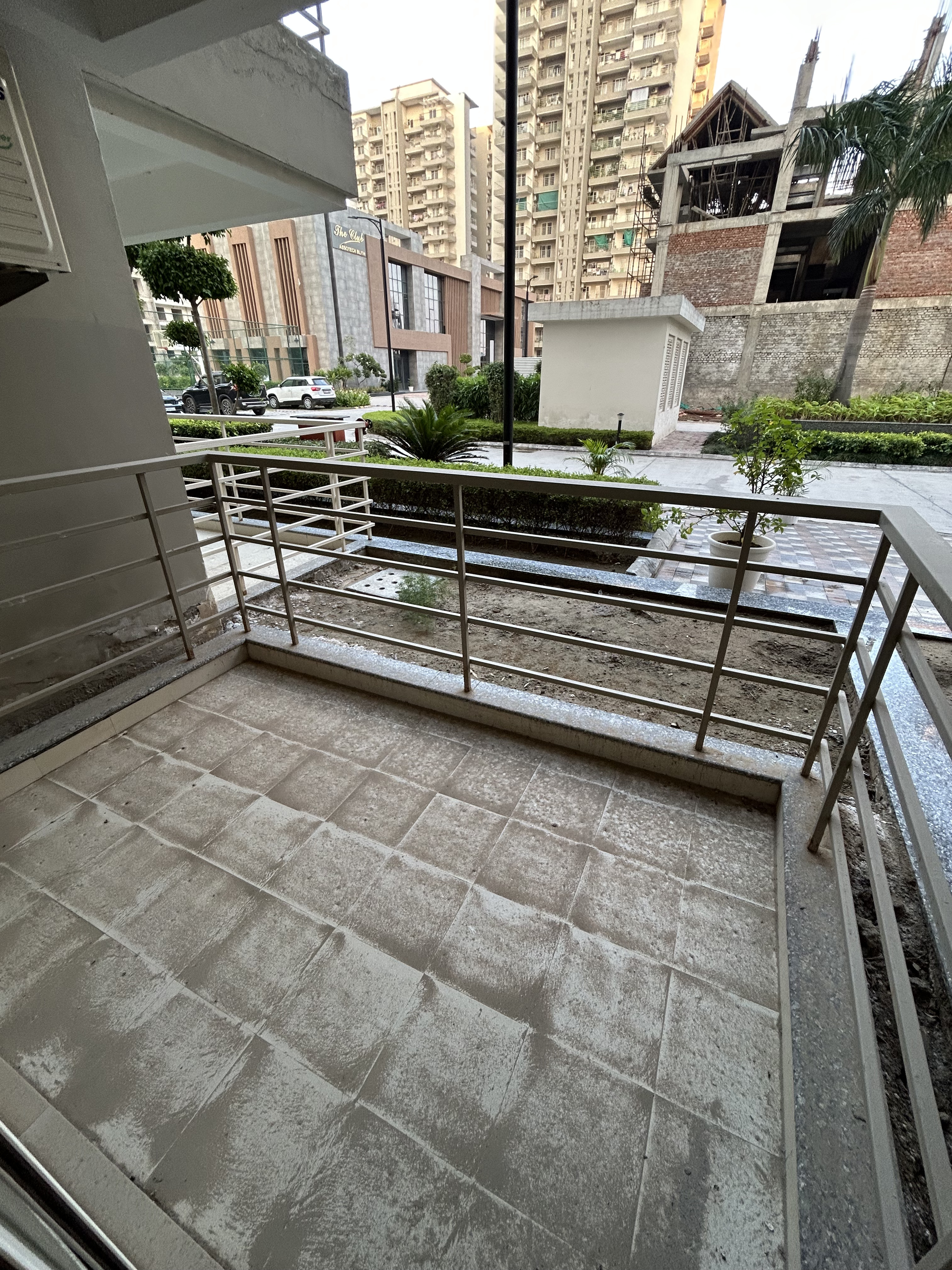 2 BHK Apartment in Sector 99, Gurugram