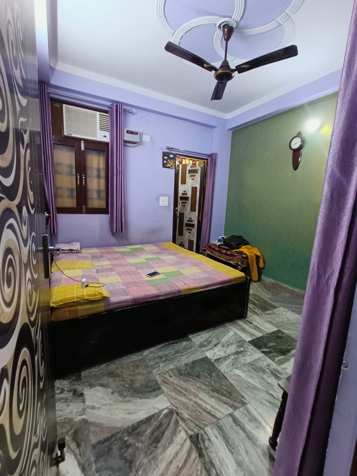2 BHK Apartment in Mundka, Delhi