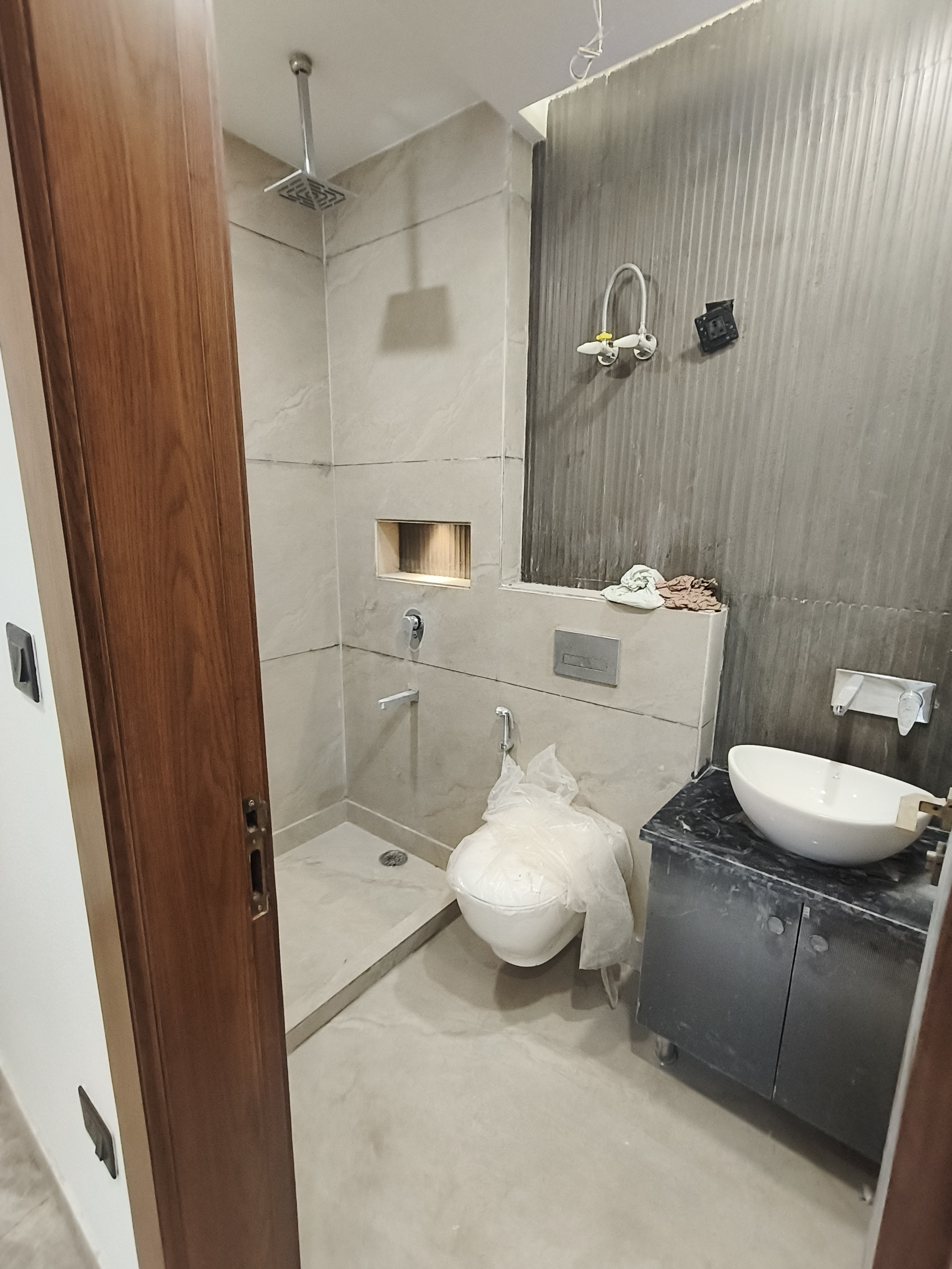 3 BHK Independent Builder Floor in Paschim Enclave, Delhi